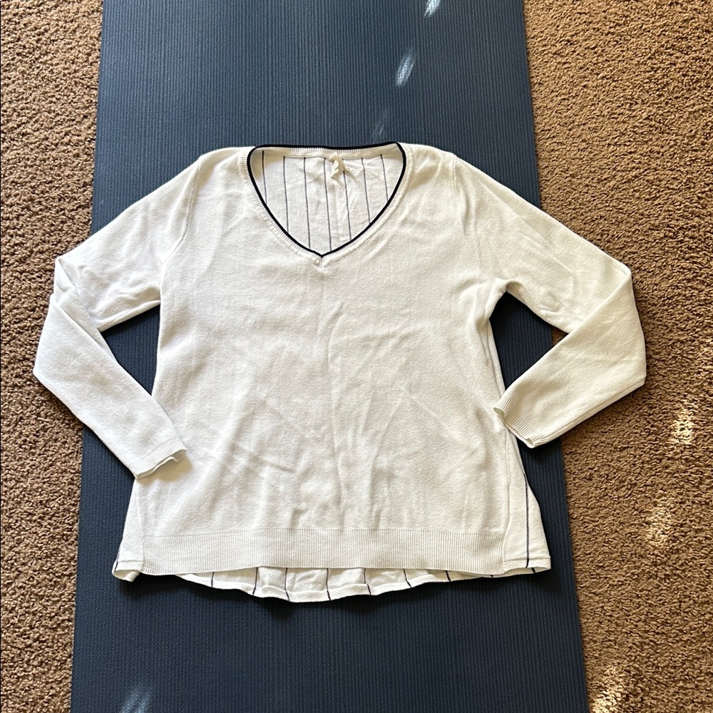Chic Cream V-Neck Long Sleeve Women's knit Top